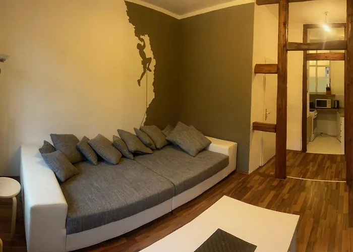 Saale & Fuchsturm Longstay Jena